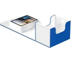 Ultimate Guard - Sidewinder 100+ XenoSkin SYNERGY: Blue/White 11 Ultimate Guard - Sidewinder 100+ XenoSkin SYNERGY: Blue/White -Card Games Shop ug 011322 5